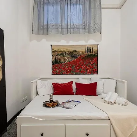 Fantastic House Near The Station Free Parking Apartment