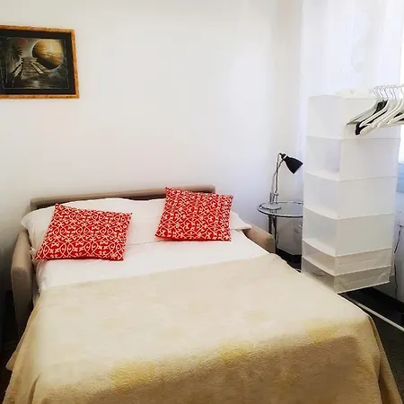 Fantastic House Near The Station Free Parking Apartamento