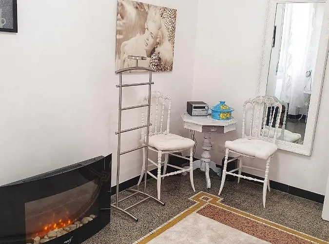 Fantastic House Near The Station Free Parking Apartment Genua