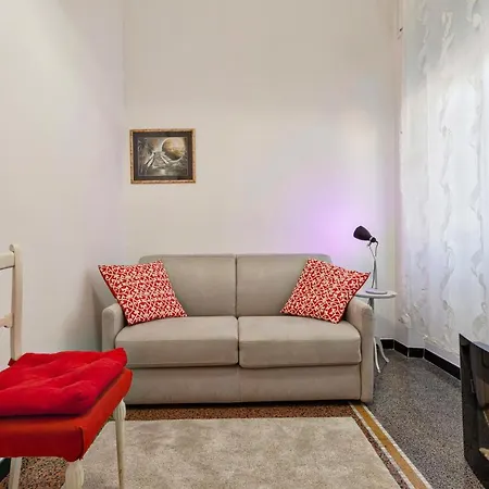 Fantastic House Near The Station Free Parking * جنوة